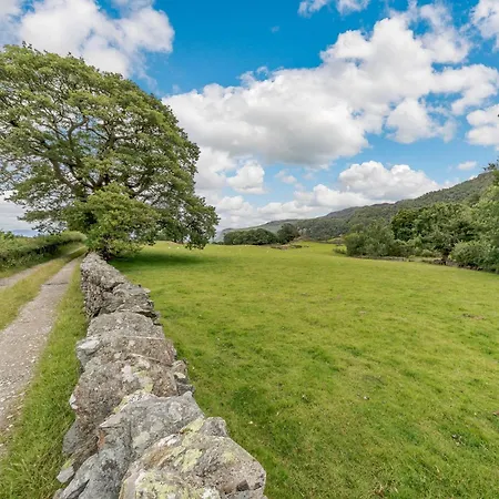 1 Bed In Borrowdale Sz459 *